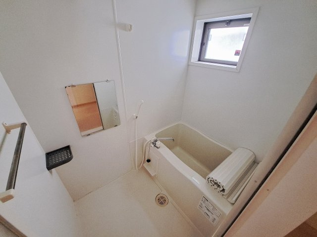 ピュアコート甲子園の浴室