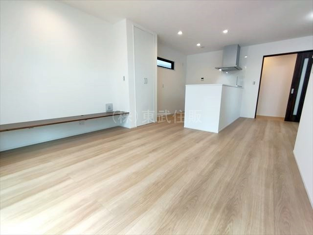 【居間・リビング】 | 川越市南大塚　全10棟　3号棟 | 日当たりの良いリビングダイニングです