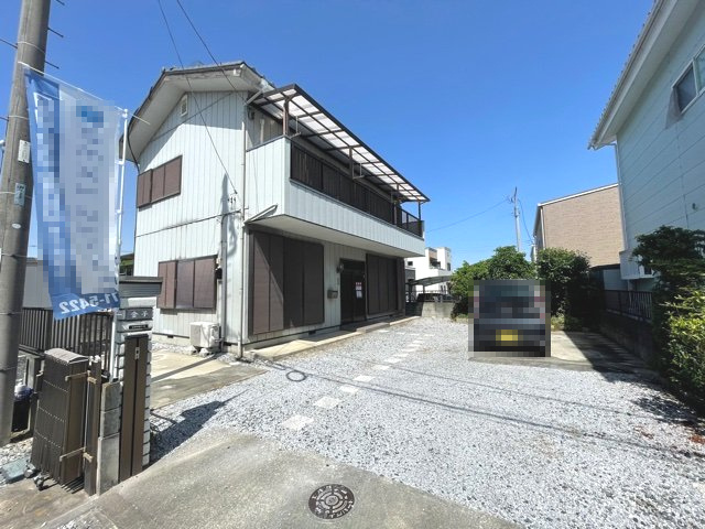 上里町七本木　中古750の前面道路含む現地写真