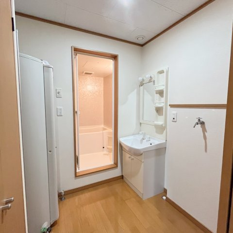 コーポ サザンクロスⅡの居間・リビング