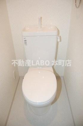 ライジングコートベイシティ西九条ノースのトイレ