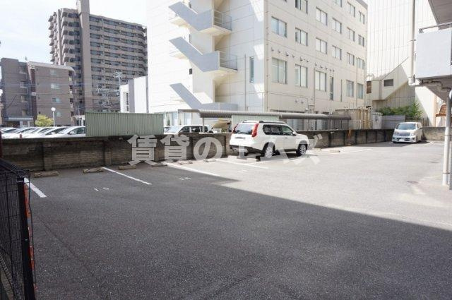 【駐車場】 | クラッセ博多駅南 | クラッセ博多駅南の駐車場