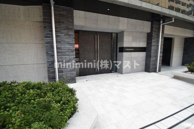 S-RESIDENCE堺筋本町Unoのエントランス