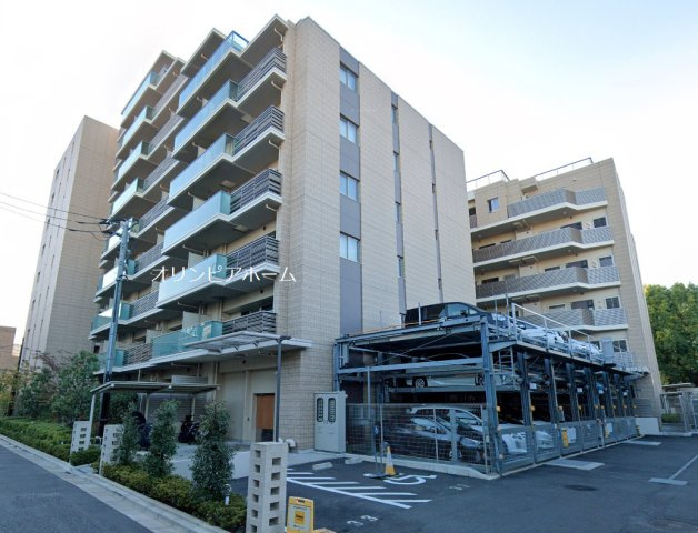 プレミスト新小岩親水公園　専用庭付　2019年築の外観
