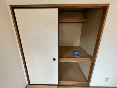 【収納】 | プリティしゃが | 押入