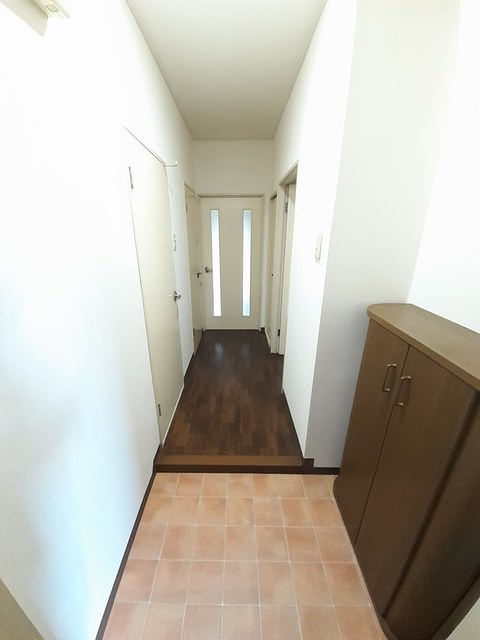 サンベ－ルヒルズの玄関