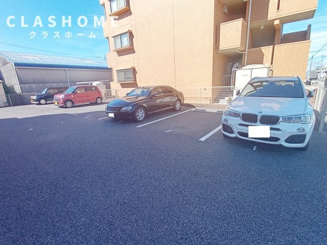 ロイヤルロードⅡ　　刈谷市の賃貸ならクラスホーム刈谷店の駐車場
