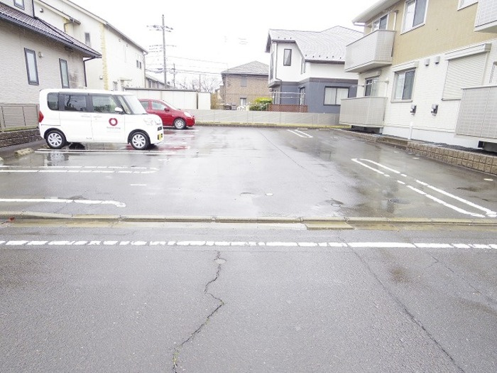 TOCO　maisonの駐車場