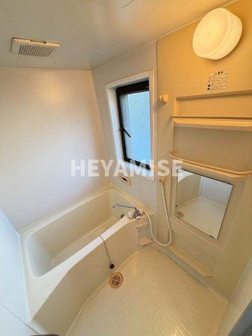 リバーフィールド川原の浴室