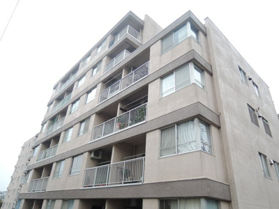 【外観】 | 東寺尾マンション | 総戸数74戸、昭和46年6月築。