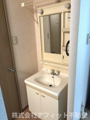 【洗面所】 | キャッスル吉田 | 洗面化粧台　※写真はイメージです。