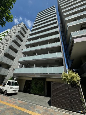 GENOVIA新宿green veilの外観