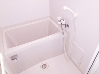 【浴室】 | Lea吉塚 | 別号室の写真になります。現況優先。