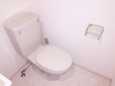 【トイレ】 | Lea吉塚 | 別号室の写真になります。現況優先。