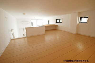 【洋室】 | ウィザード箱崎 | 別号室の写真になります。現況優先。