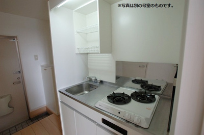 【玄関】 | ウィザード箱崎 | 別号室の写真になります。現況優先。