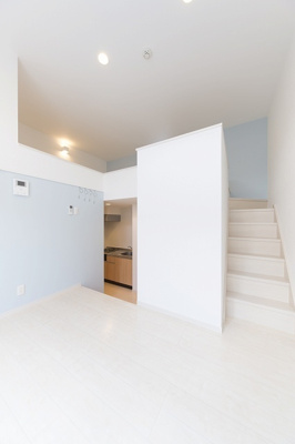 【居間・リビング】 | Glanz | 別号室の写真になります。現況優先。