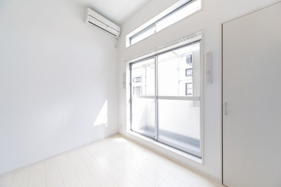 【バルコニー】 | Glanz | 別号室の写真になります。現況優先。
