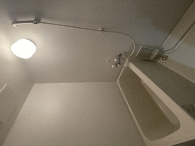 【浴室】 | シキタトゥーリ２ | 別号室の写真になります。現況優先。