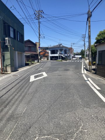 米子市角盤町4丁目　土地の前面道路含む現地写真