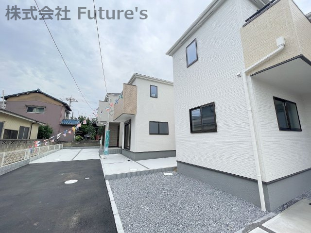 三郷市彦沢1丁目　新築戸建　全3棟　3号棟の前面道路含む現地写真|前面道路含む現地写真です。