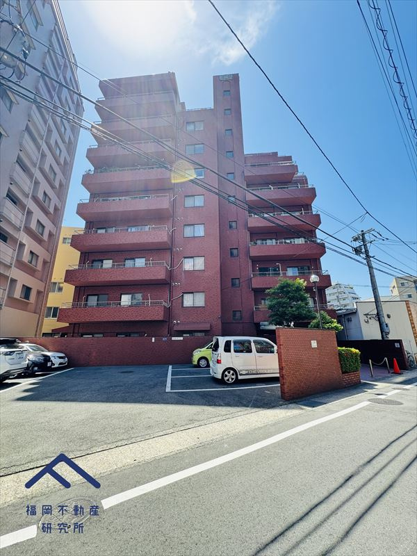 ライオンズマンション平尾の外観