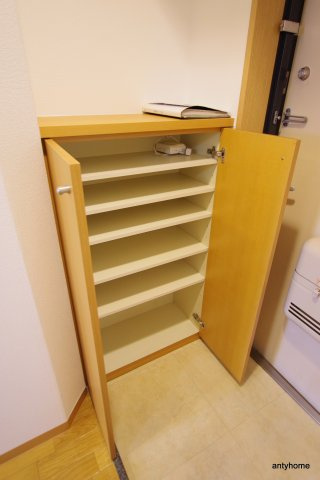 ミア・カーサあわざ　仲介手数料無料の収納