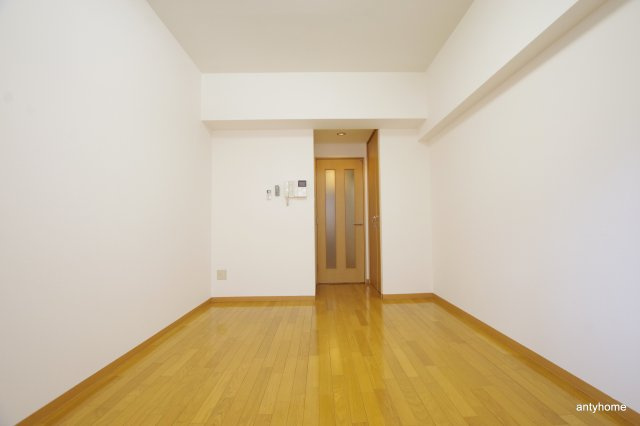 ミア・カーサあわざ　仲介手数料無料の居間・リビング