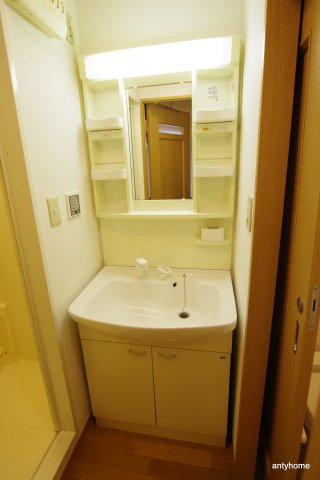 ミア・カーサあわざ　仲介手数料無料の洗面所