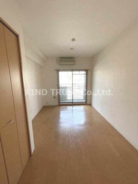 エイペックス天神橋Iの居間・リビング|使いやすい居間です