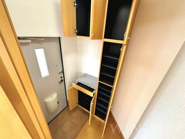 セイバリーヒルの玄関