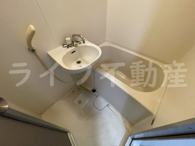 ハイツ富士パートⅡの浴室|落ち着いた空間のお風呂です