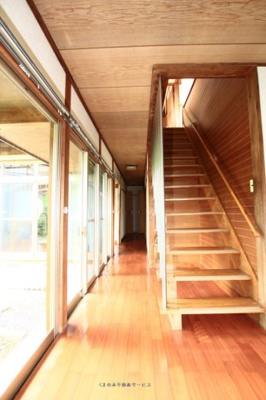 【ロビー】 | 西大山貸家 | 毎日通るロビーはこのようになっています
2024年4月28日撮影