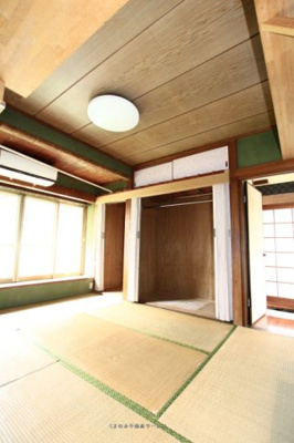 【エントランス】 | 西大山貸家 | 毎日通るエントランスはこのようになっています
2024年4月28日撮影