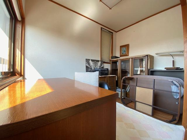 高知市春野町南ヶ丘8丁目　中古戸建ての洋室|２Ｆ：3