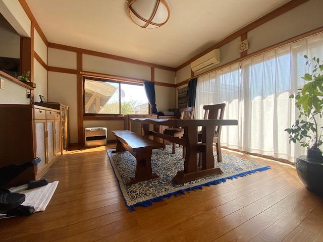 高知市春野町南ヶ丘8丁目　中古戸建ての居間・リビング