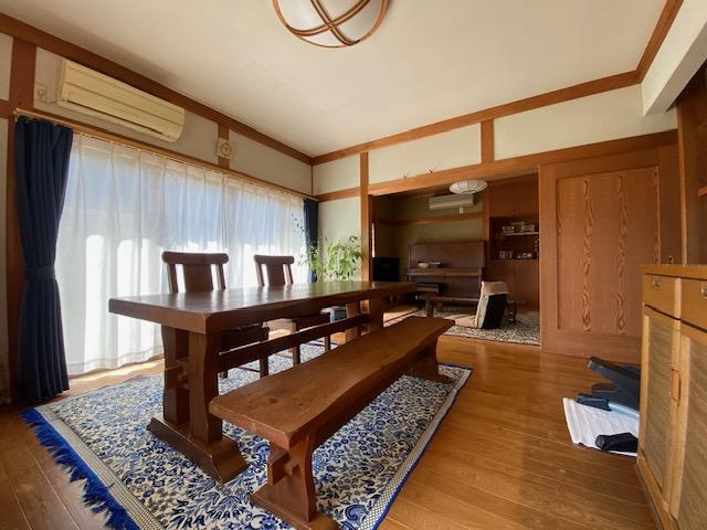 高知市春野町南ヶ丘8丁目　中古戸建ての居間・リビング