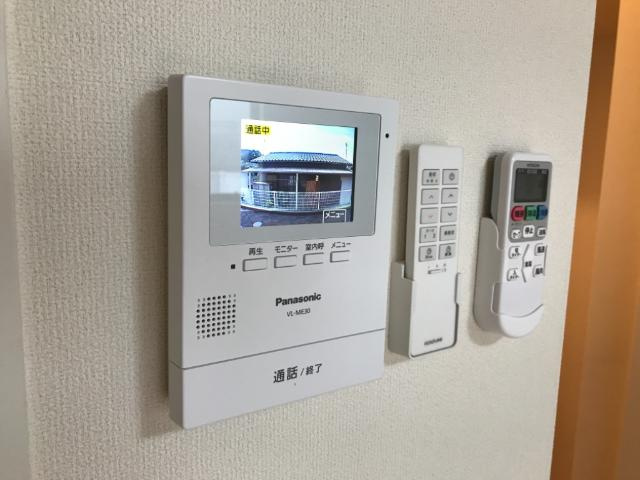 ウィステリアのセキュリティ|カメラ付インターホン（イメージ）
