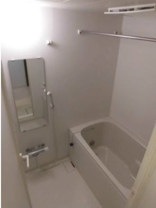 プランドール高社の浴室