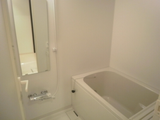 プランドール高社の浴室