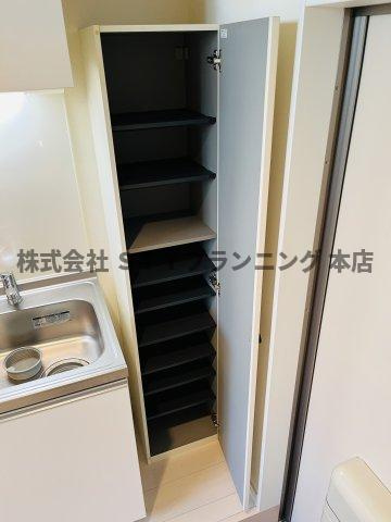 仲介手数料0円！カトルセゾン彩の収納