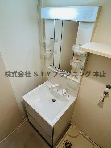 仲介手数料0円！カトルセゾン彩の洗面所