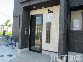 【エントランス】 | 建物の内部です