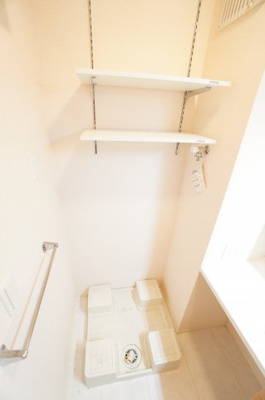 【洗面所】 | エヴァーラスティング千葉 | ※同物件・反転タイプの写真です。