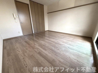 【寝室】 | サンシティガーデン | 洋室8帖