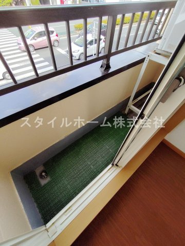八通町賃貸住宅のバルコニー