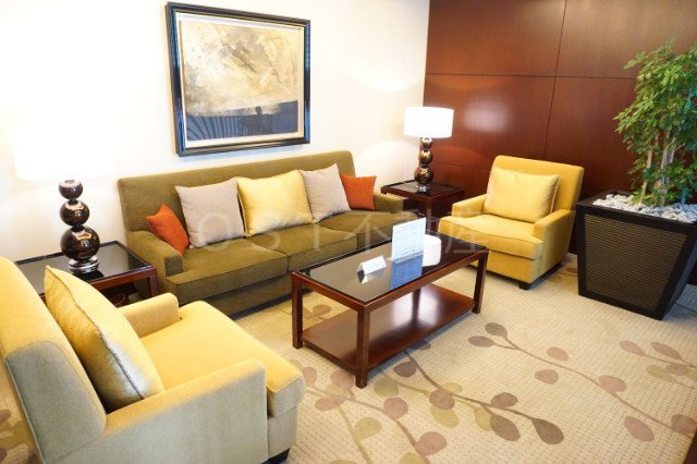 グランフロント大阪オーナーズタワーのエントランス