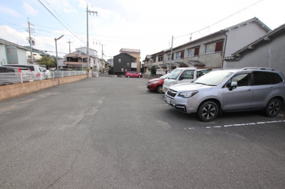 【駐車場】 | グランルージュ