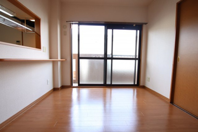 【居間・リビング】 | グランルージュ