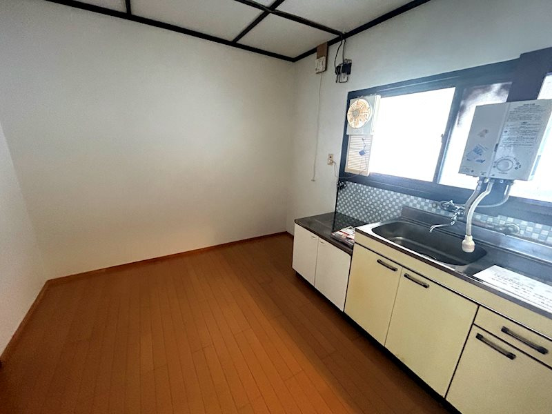 音羽マンションB棟のキッチン